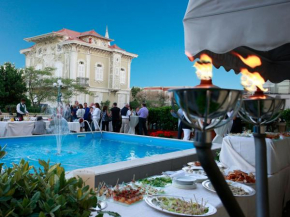  Hotel Vittoria  Пезаро
